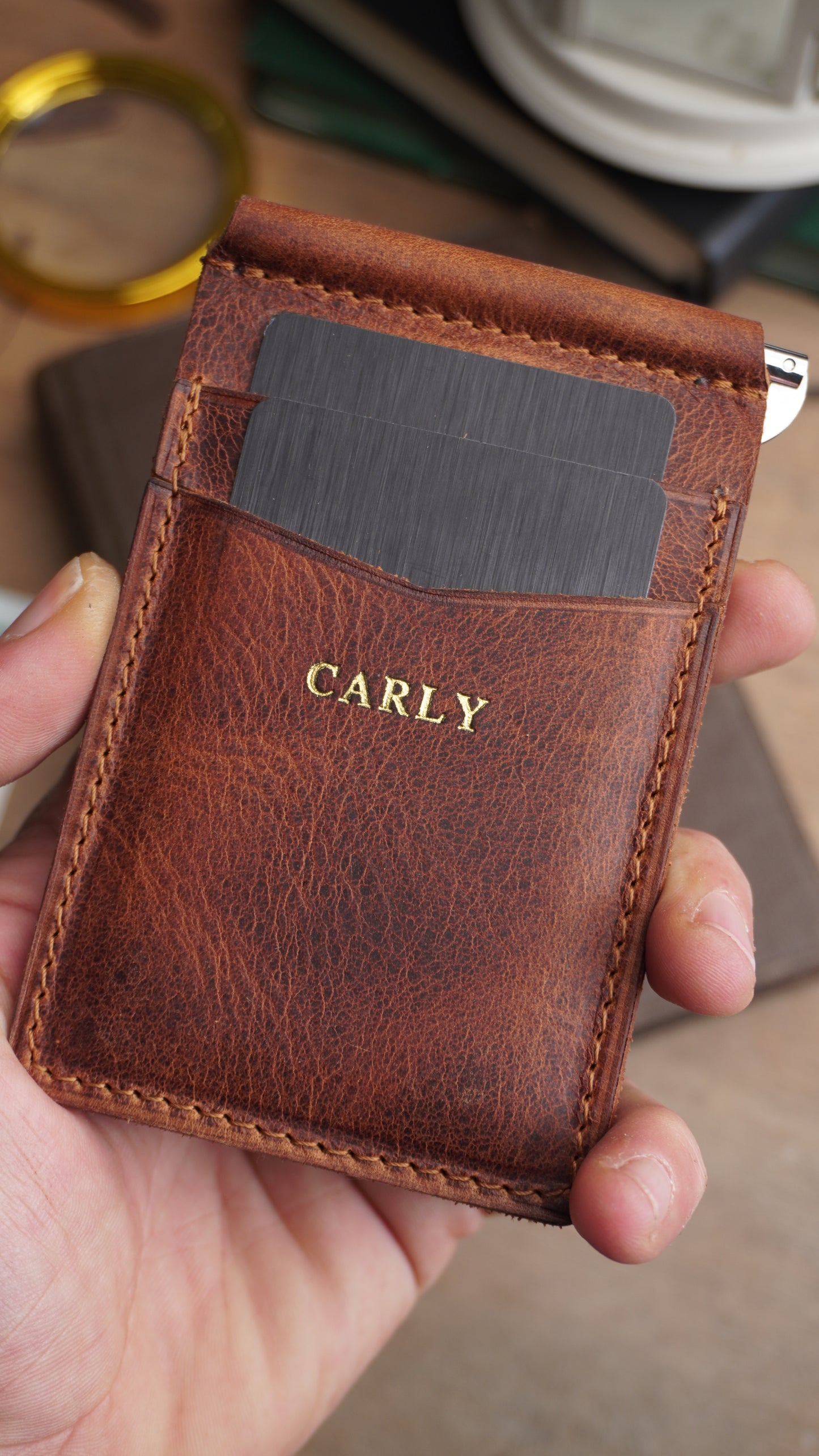 AKHAL KLİPSLİ DERİ KARTLIK