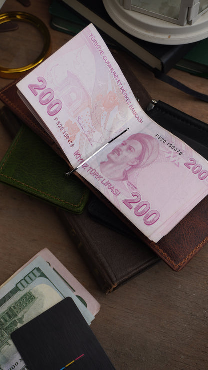 AKHAL KLİPSLİ DERİ KARTLIK