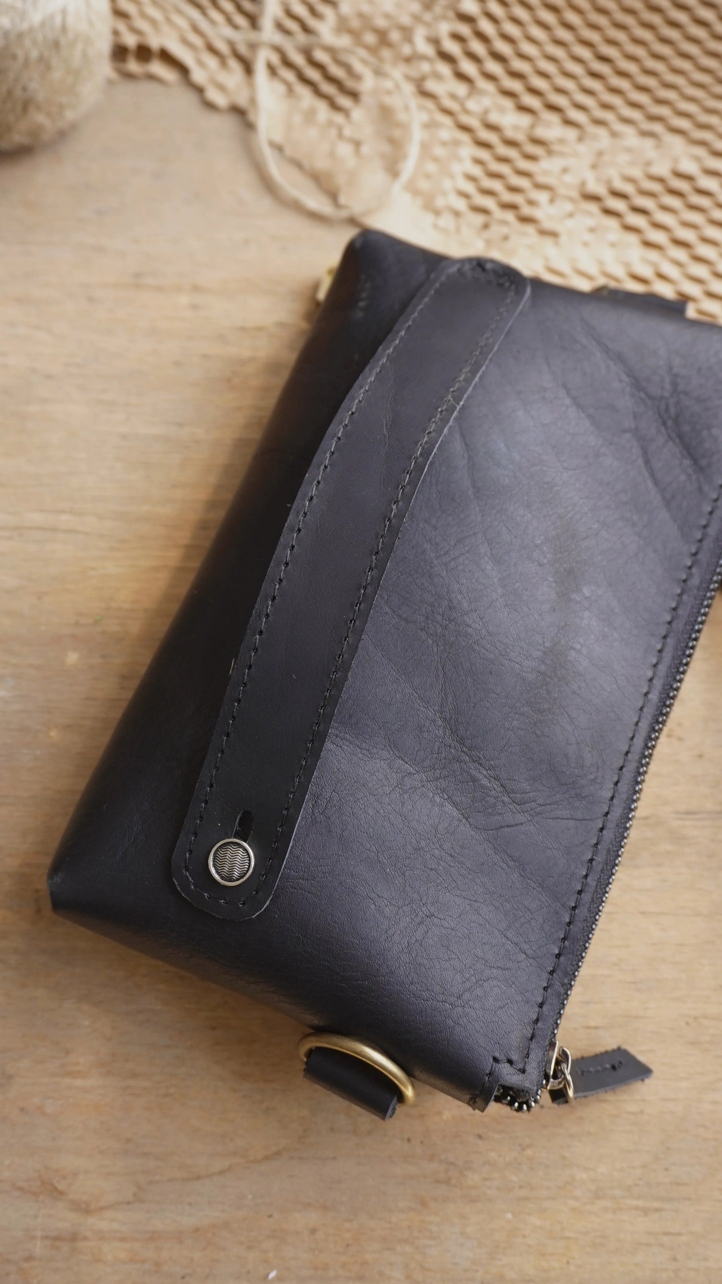 KİSO DERİ EL & OMUZ ÇANTASI